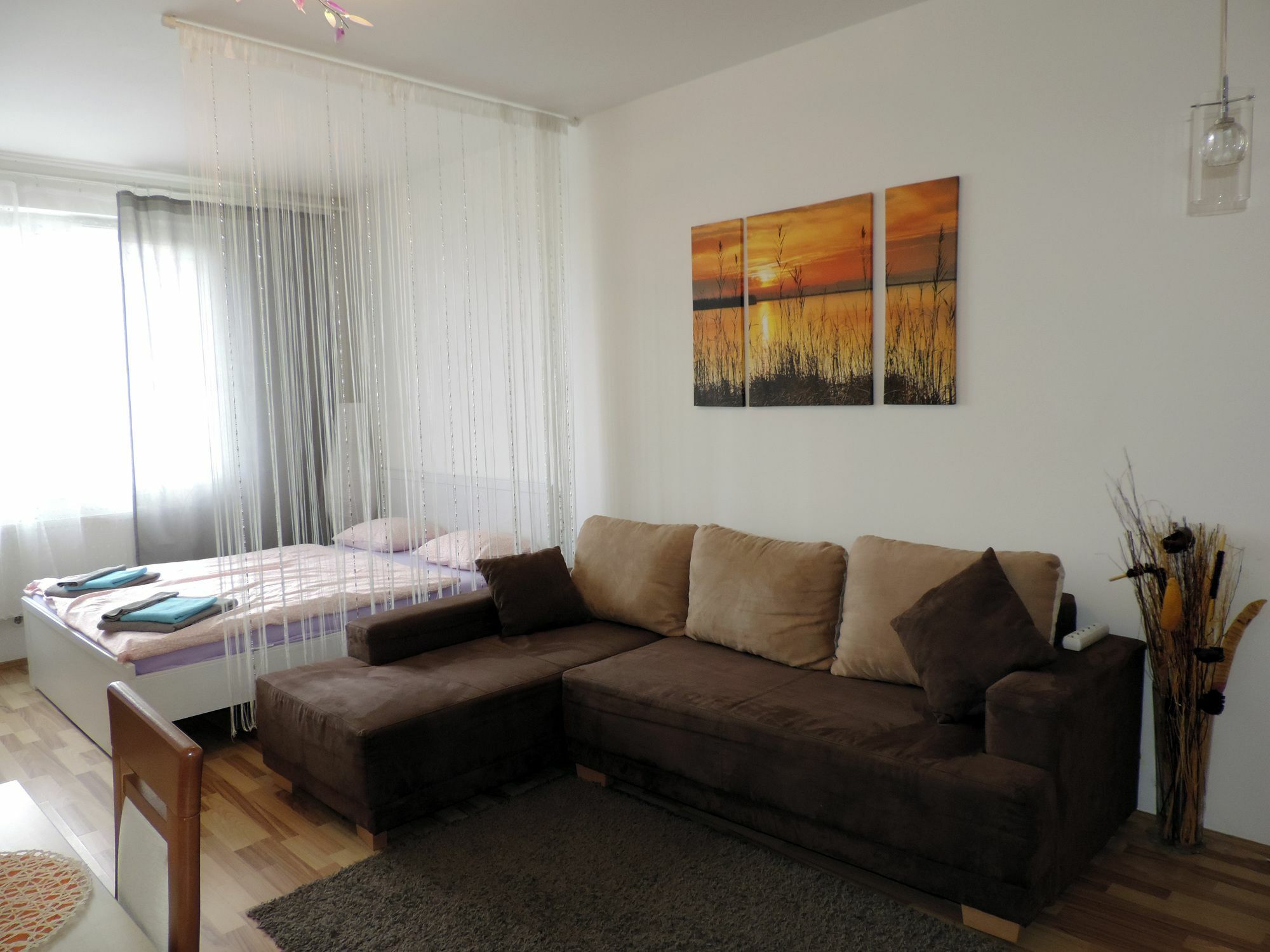 Apartment Freyova 25 Praag Buitenkant foto